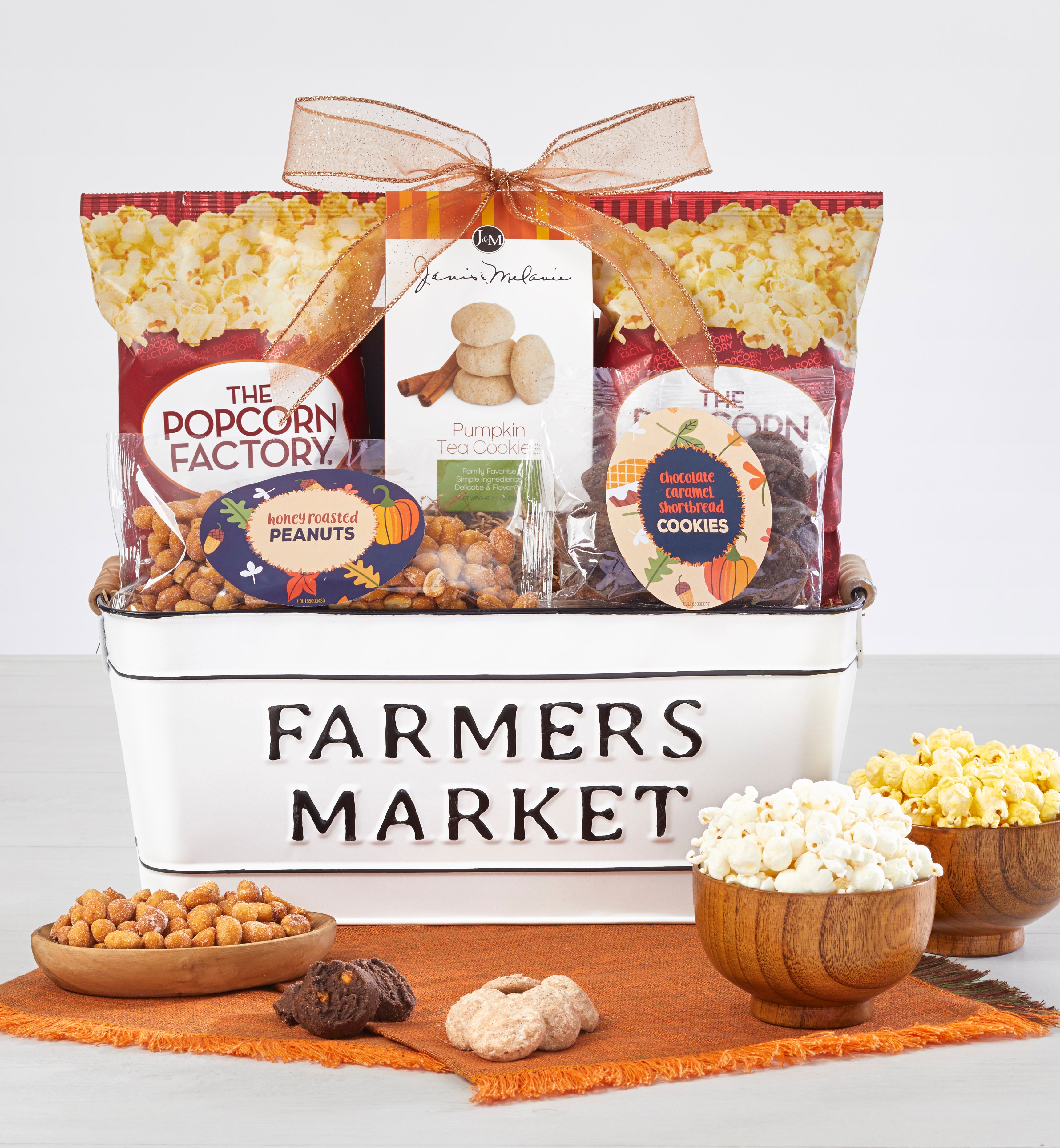 Grand Harvest Sweet & Savories Gift Basket